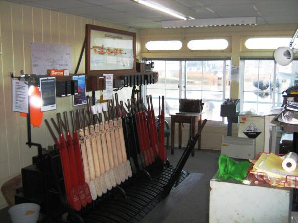 w CIW Folkestone Harbour Signal Box 02.jpg